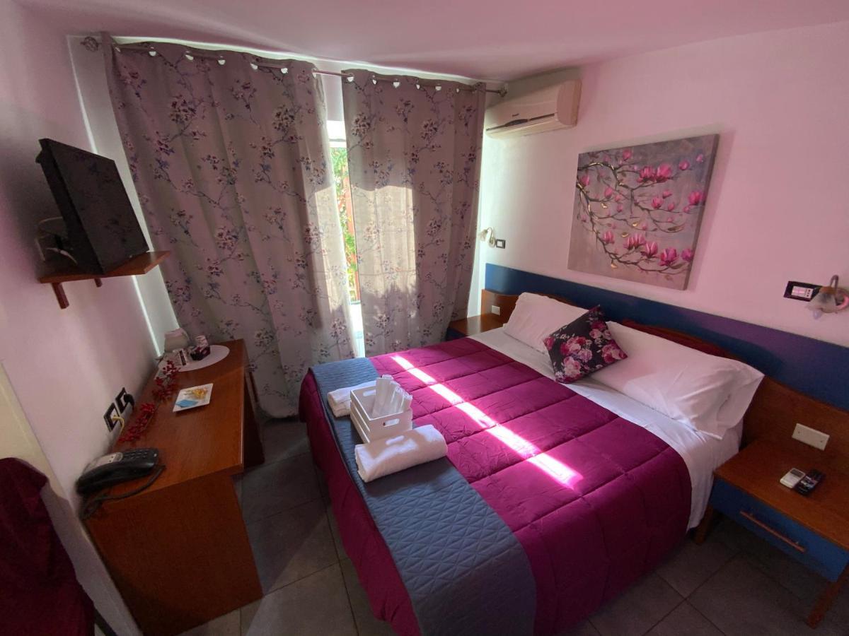 Albergo Villa Marina Anzio Zewnętrze zdjęcie
