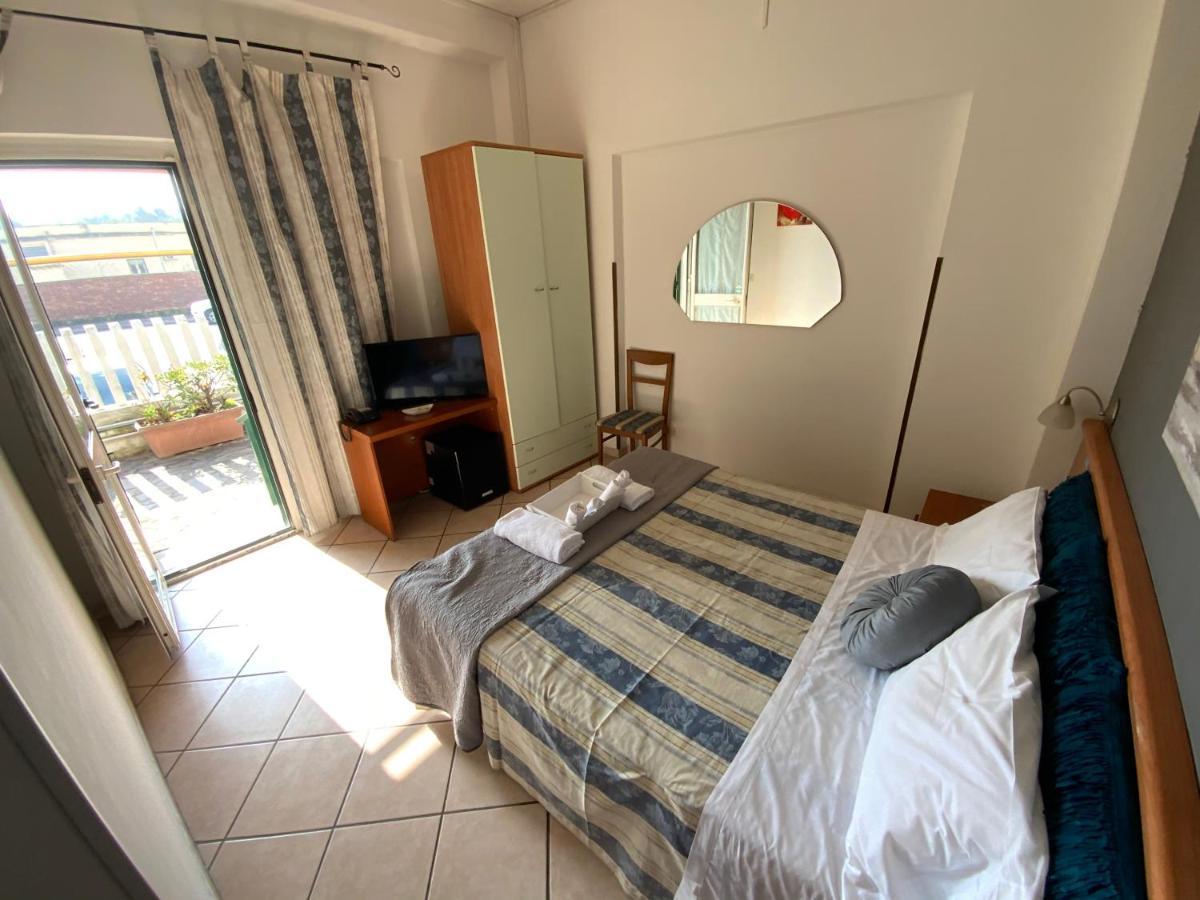 Albergo Villa Marina Anzio Zewnętrze zdjęcie